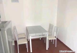 红谷春天2房2600/月，精装修。房东诚心急租 - 南昌28生活网 nc.28life.com