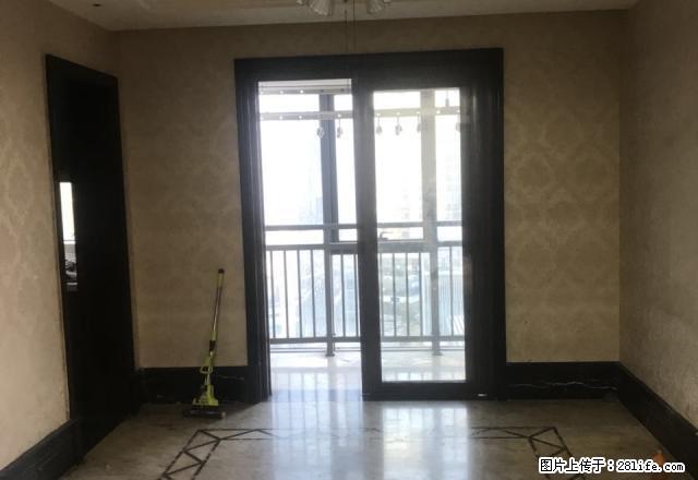 双地铁口 绿地中央广场 豪华装修办公会所 只租1万位置绝杀 - 房屋出租 - 房屋租售 - 南昌分类信息 - 南昌28生活网 nc.28life.com